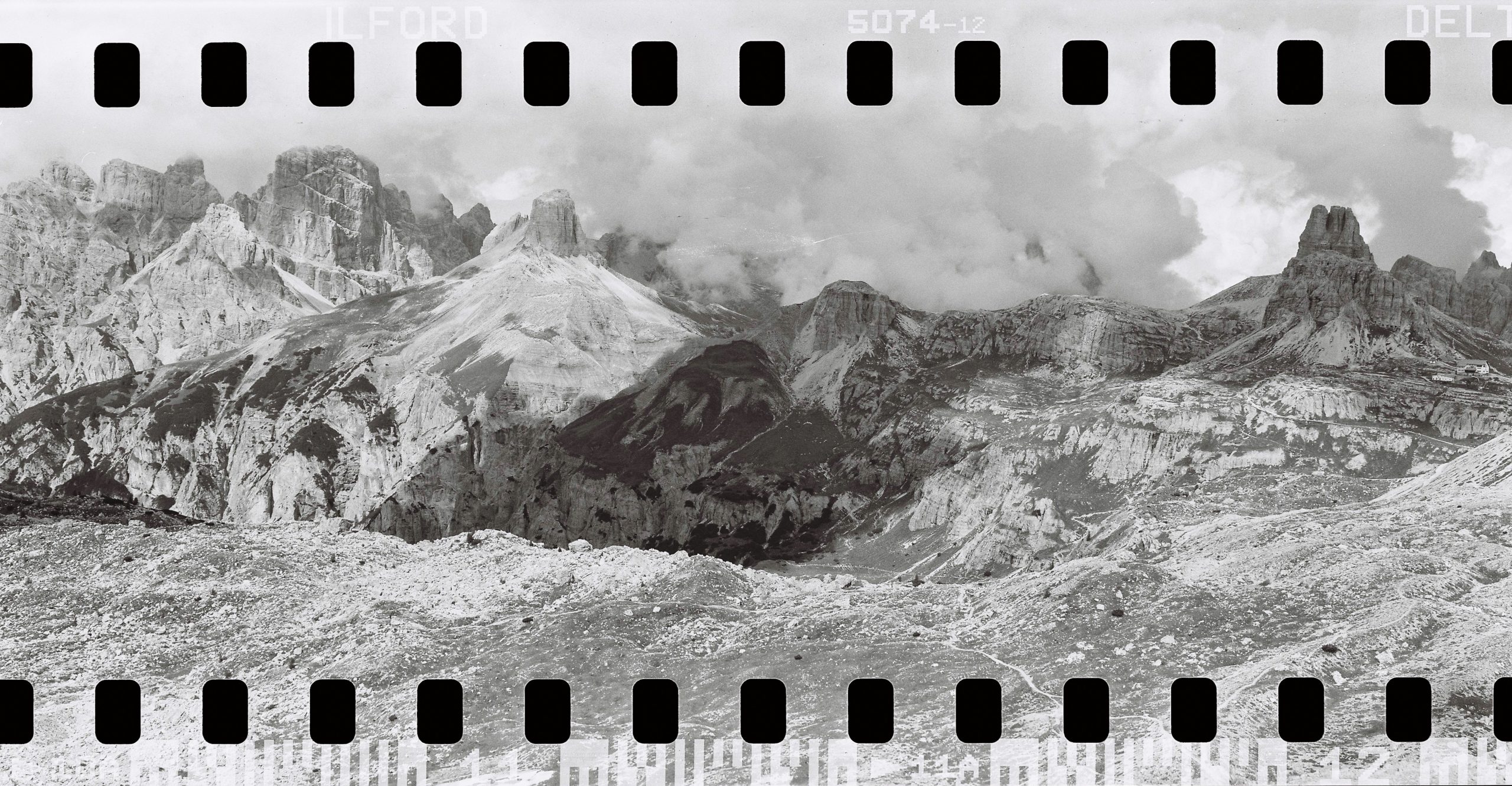 Wanderweg um die Drei Zinnen. Teil der Sextner Dolomiten, Dolomiten, Ostalpen.